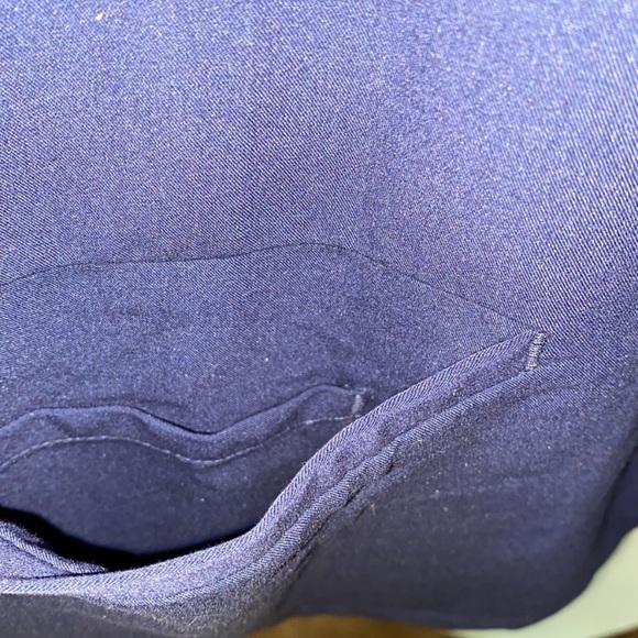 FIGS - Picture 6 of 10